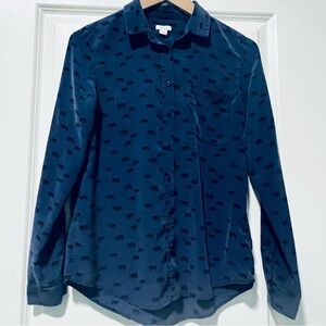 Fossil Women's Alice Blue Silk Blouse Size XS Blue Black Bear Print Button Down